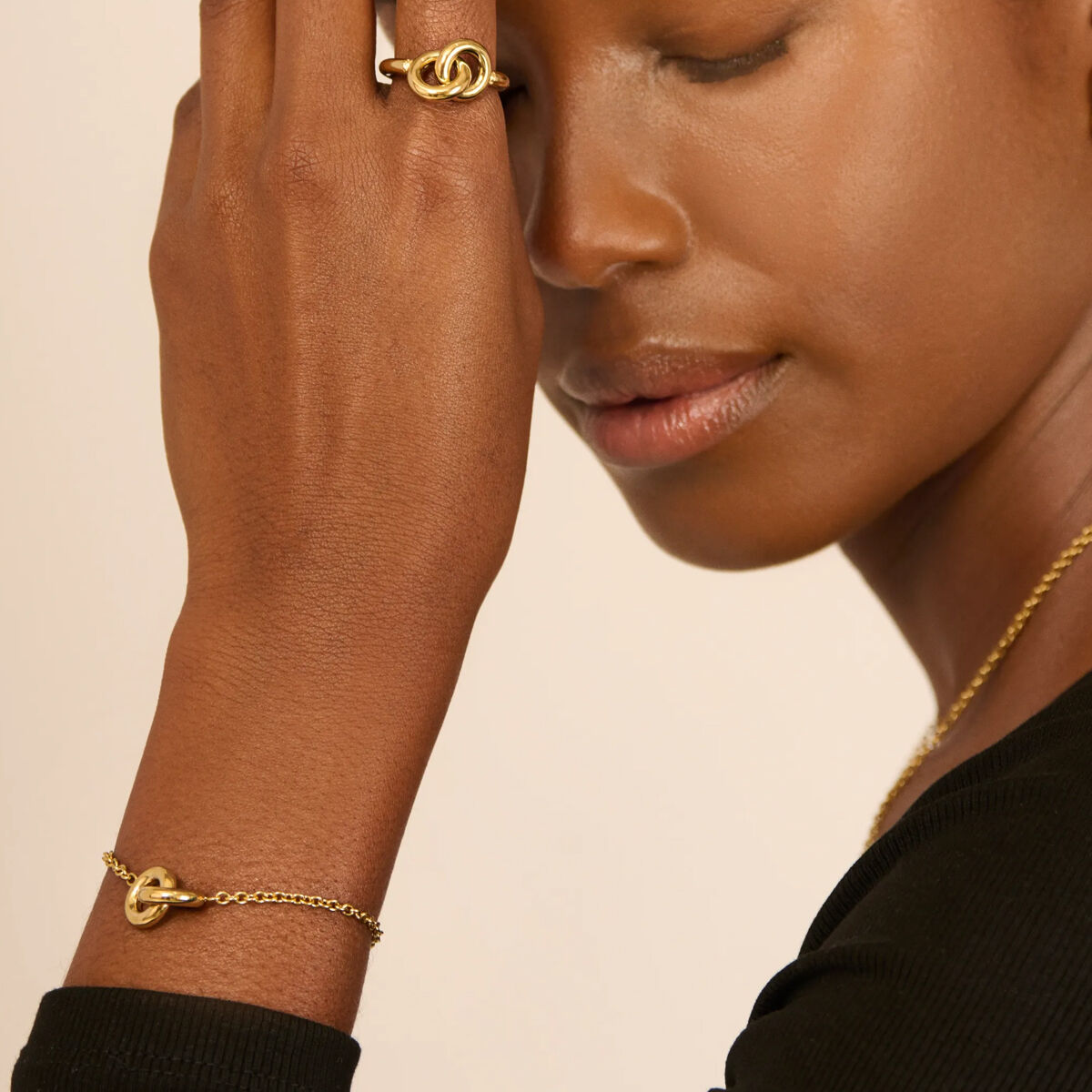 V3H0BE304BBCFA2FE0E65F8F332B997FB98R7585065P3